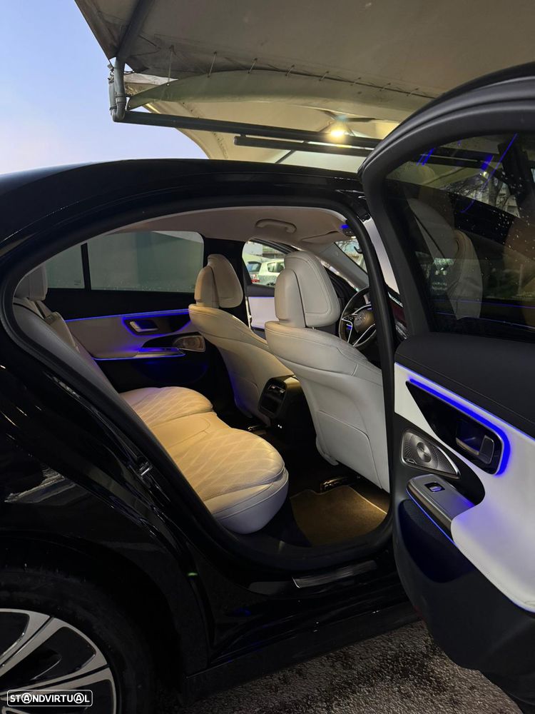 Mercedes-Benz E 300 de 9G-TRONIC - 14