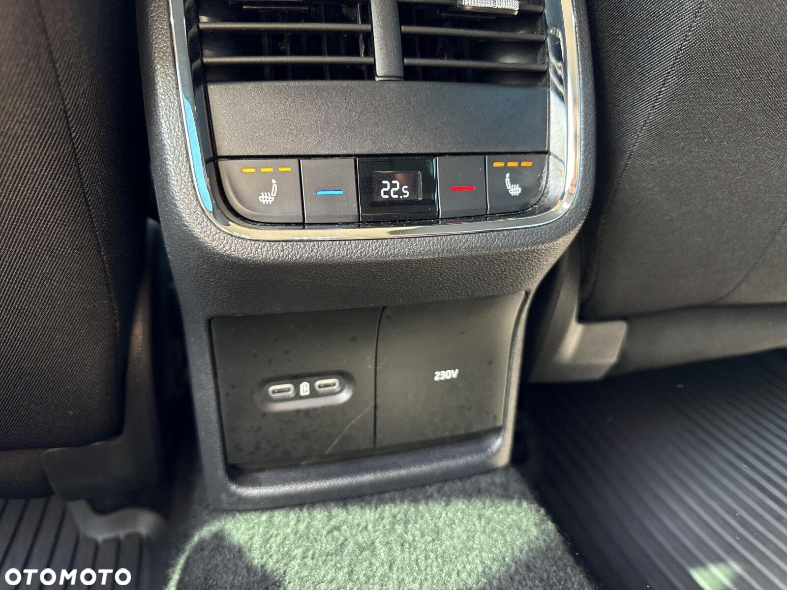 Skoda Octavia 2.0 TDI 4x4 Scout DSG - 35