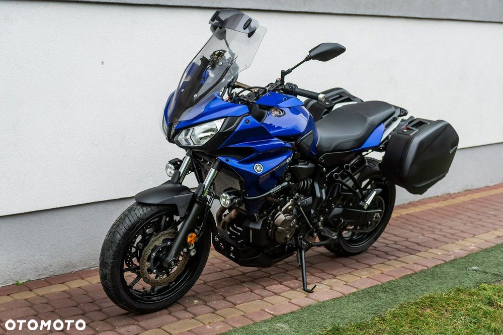 Yamaha MT - 6