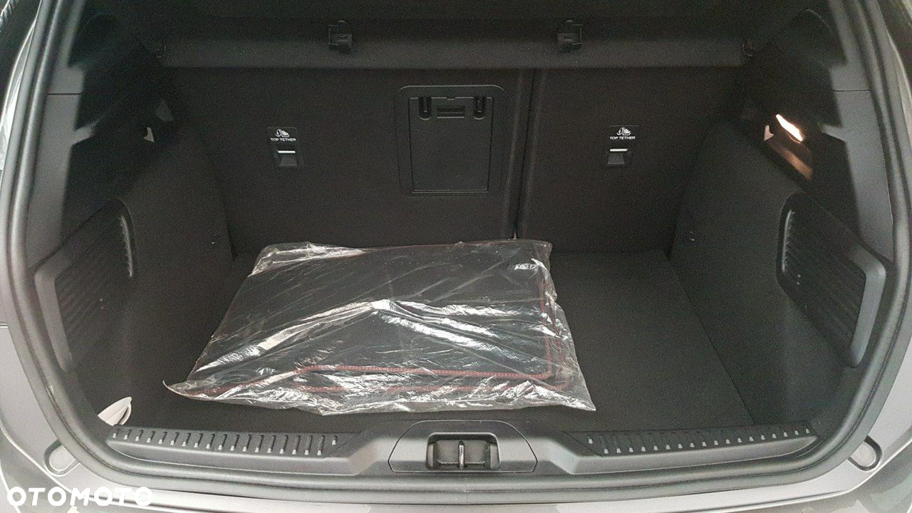 Ford Focus - 23
