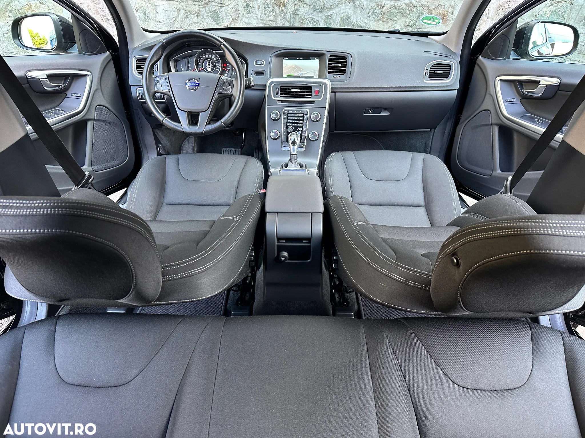 Volvo V60 D2 Geartronic Powershift Kinetic - 5