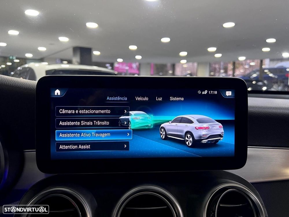 Mercedes-Benz GLC 300 e Coupé 4Matic - 33