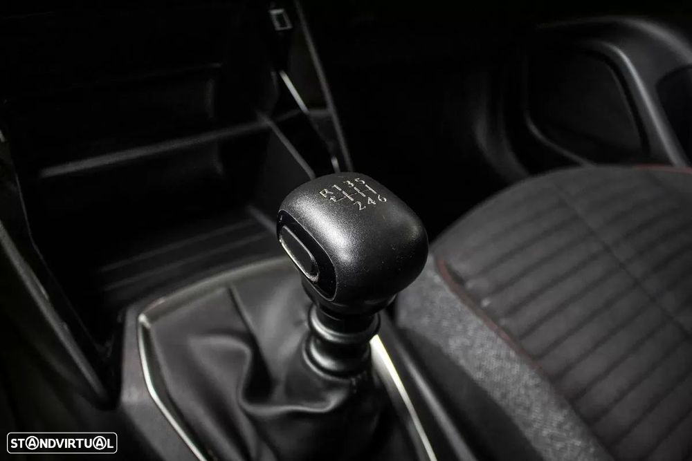 Peugeot 2008 1.2 PureTech Active - 20