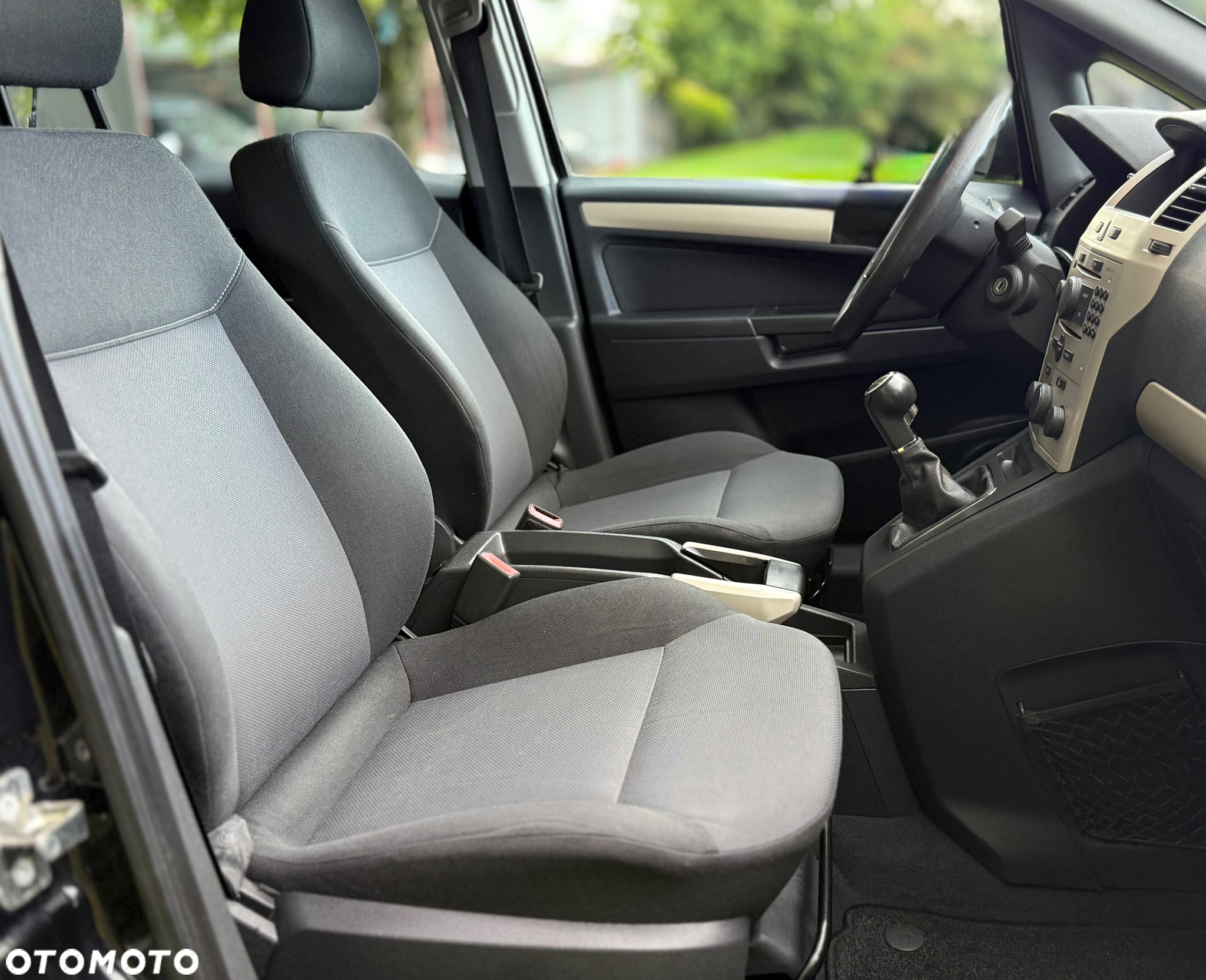 Opel Zafira - 6