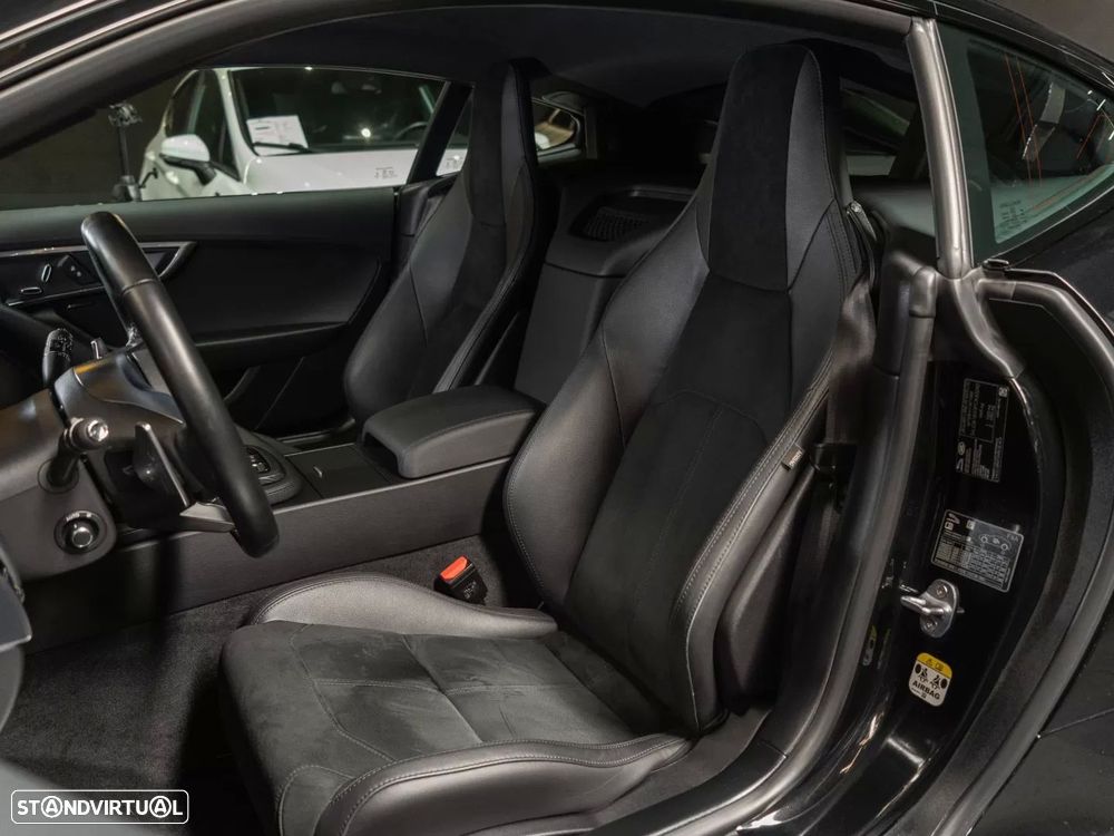 Jaguar F-Type 2.0 i4 R-Dynamic Black - 18