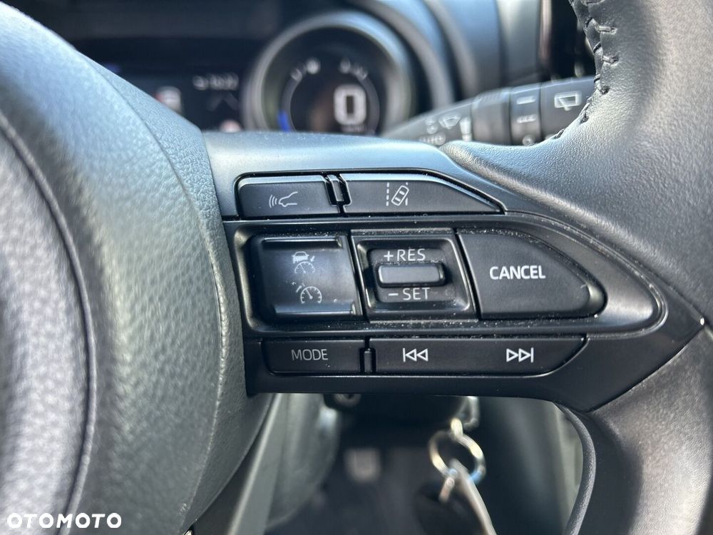 Toyota Yaris Cross Hybrid 1.5 Comfort - 18