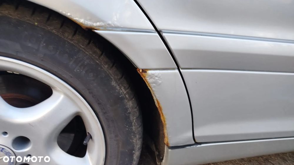 Mercedes-Benz Klasa C 220 T CDI Classic - 21