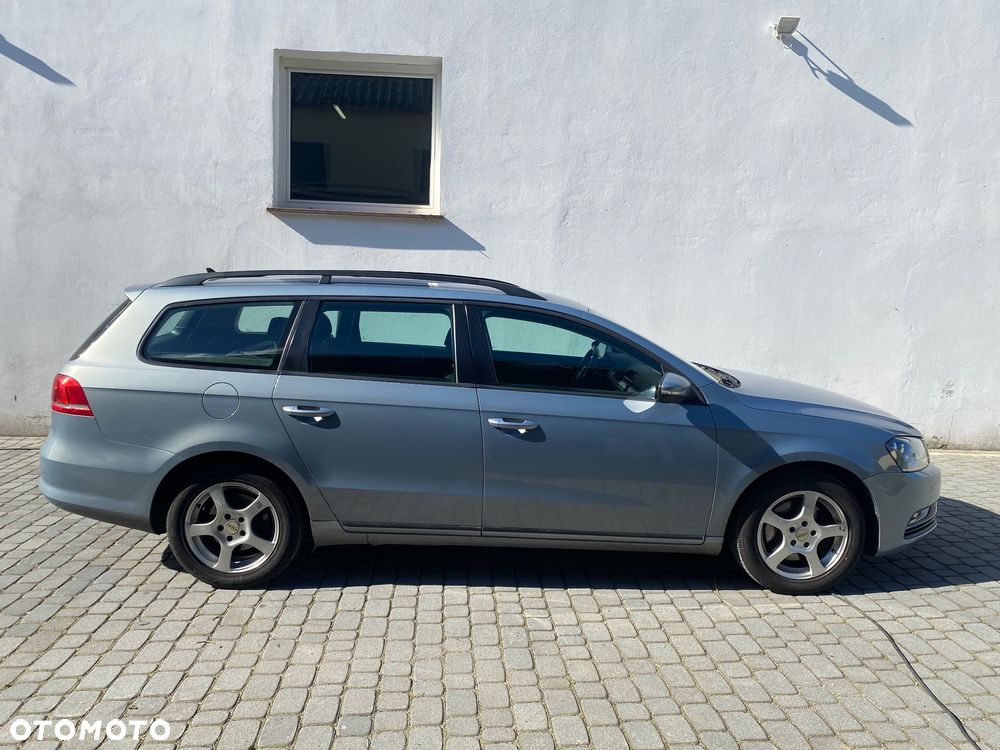 Volkswagen Passat 2.0 TDI Highline - 8