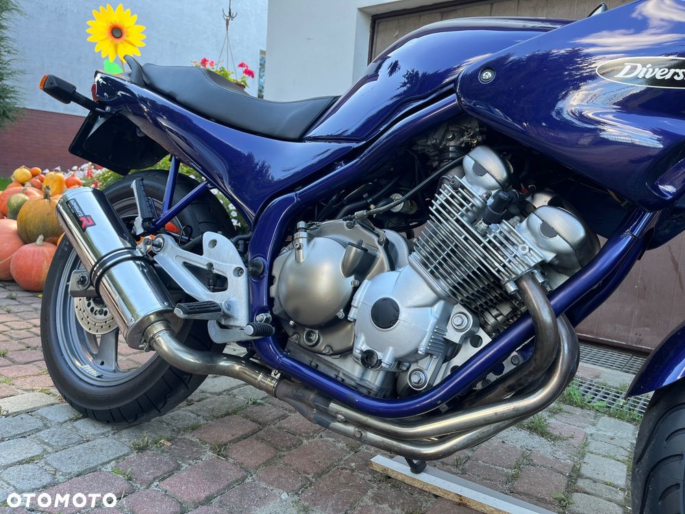 Yamaha XJ - 2