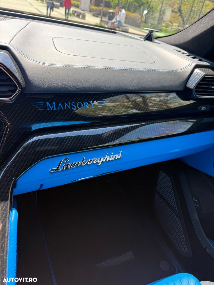 Lamborghini URUS - 27