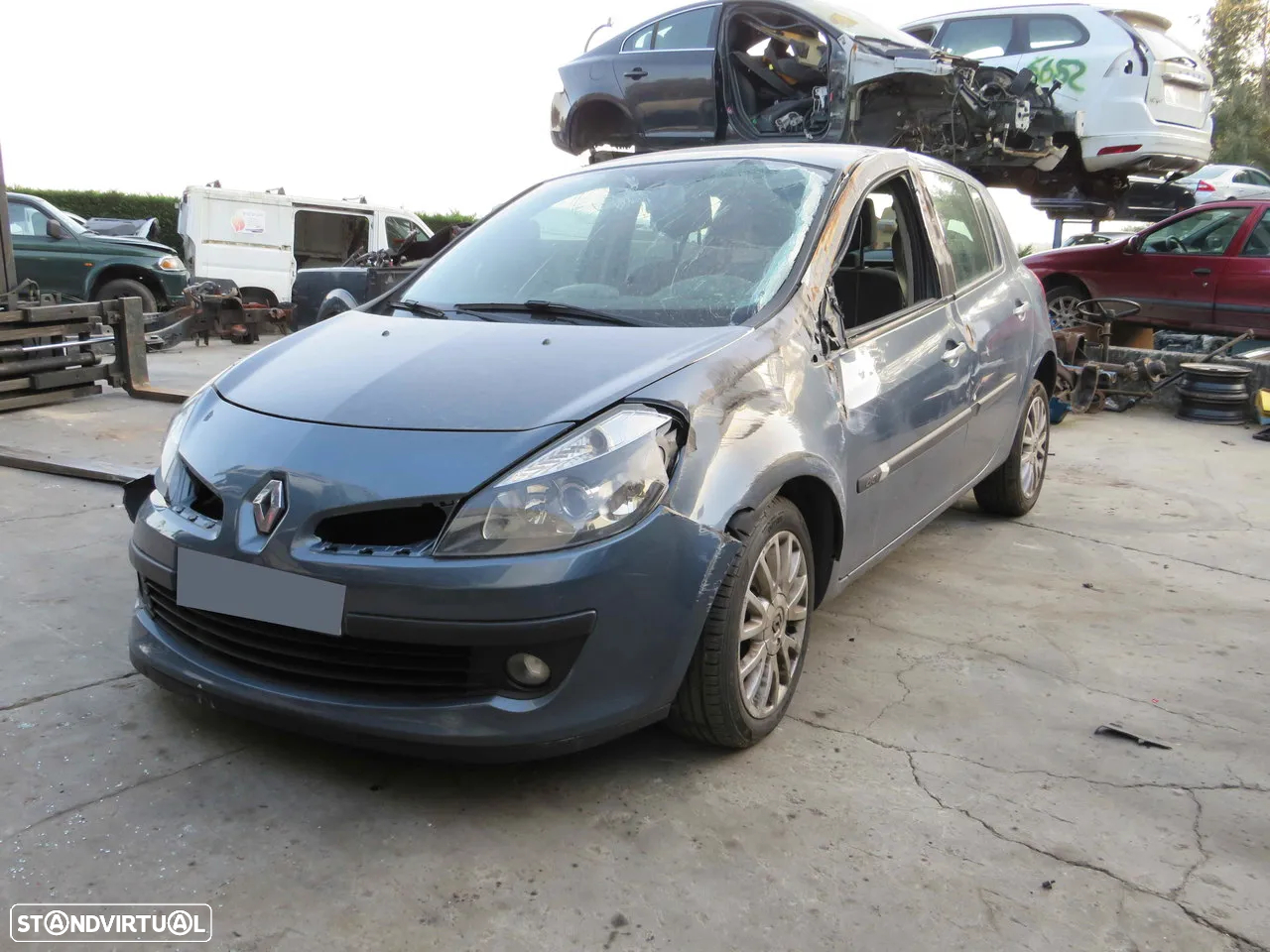 Renault Clio III 1.5 DCI (86cv) de 2006 - Peças Usadas (8160) - 2