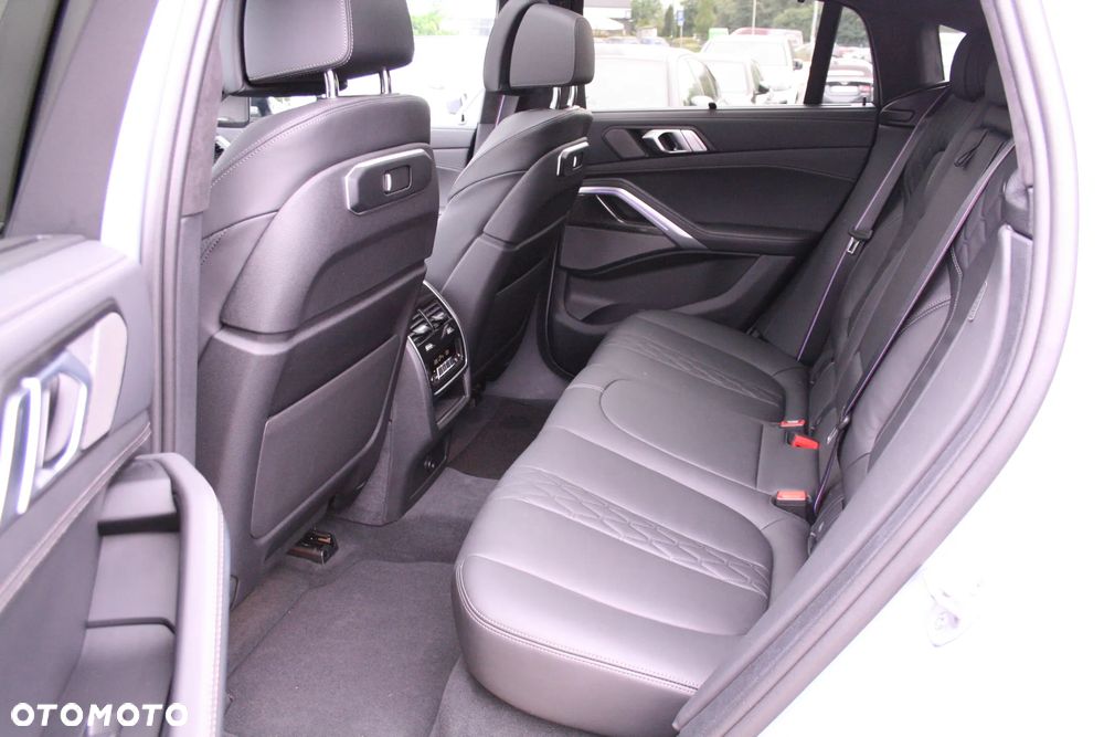 BMW X6 xDrive30d - 7