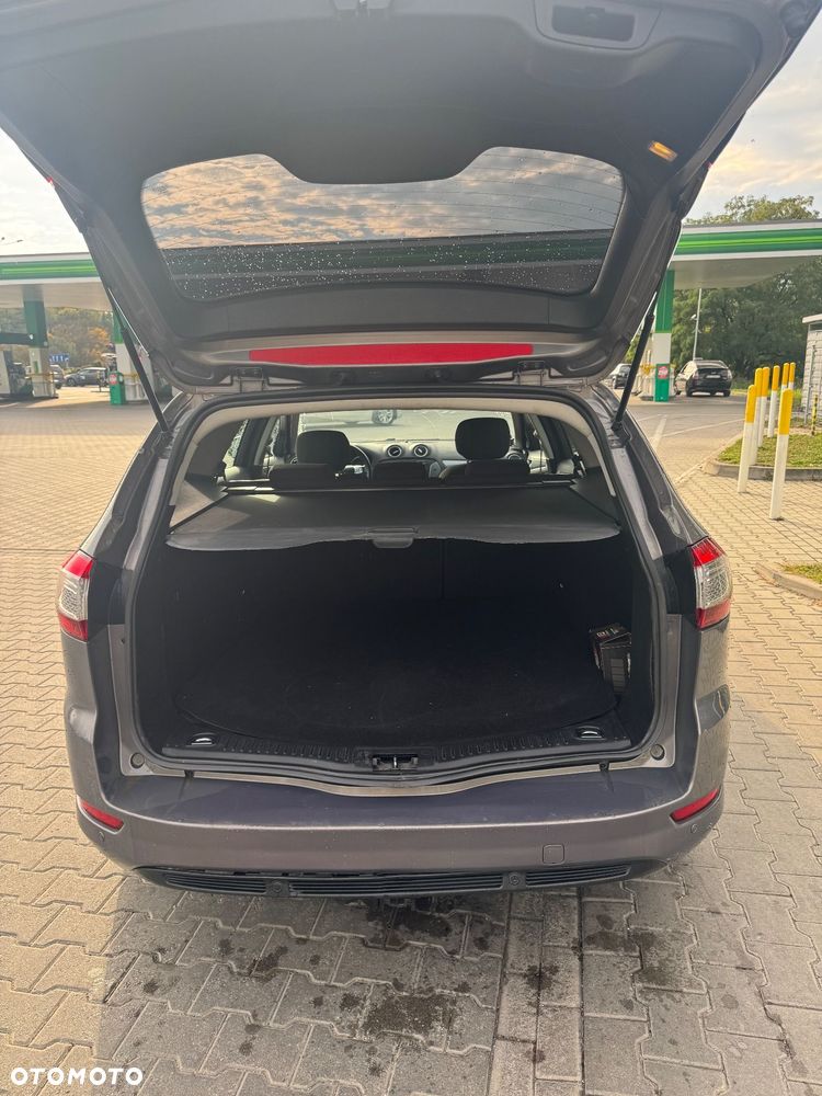 Ford Mondeo - 7