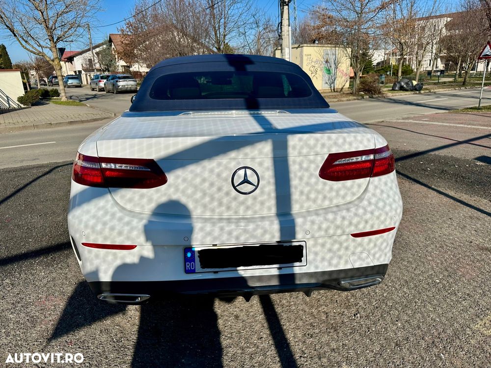 Mercedes-Benz E - 16