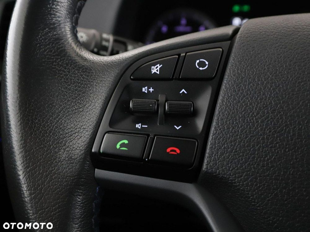 Hyundai Tucson 2.0 CRDI Premium 4WD - 32