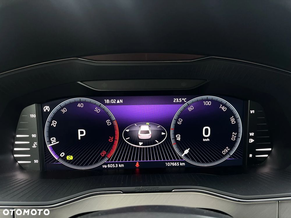 Skoda Superb 2.0 TSI Style DSG - 23
