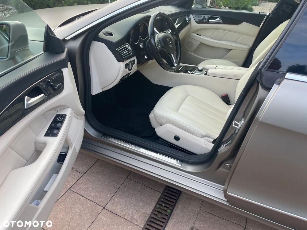 Mercedes-Benz CLS 350 CDI BlueEff - 9