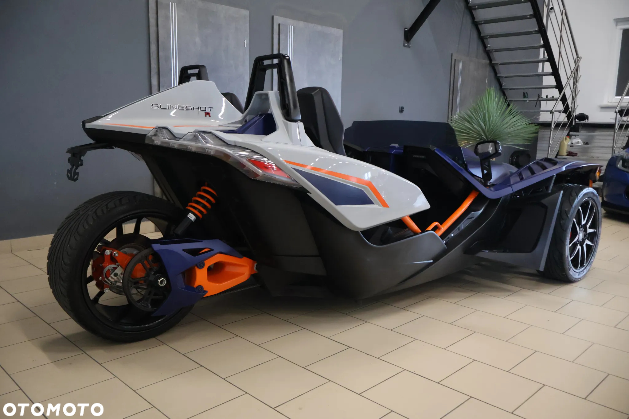 Polaris Inny - 8
