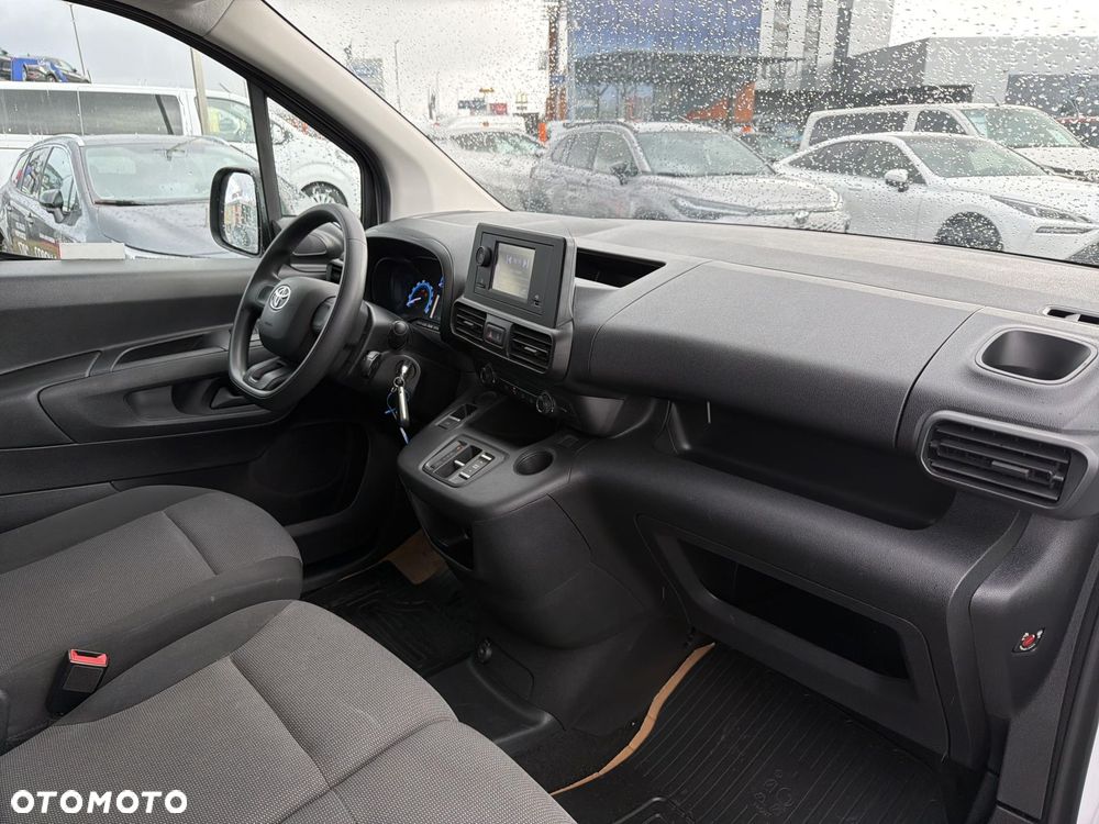 Toyota PROACE CITY - 12