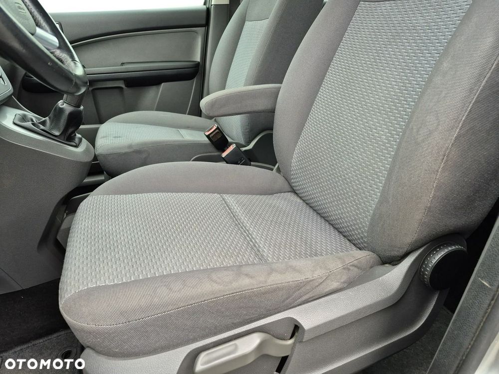 Ford C-MAX - 12
