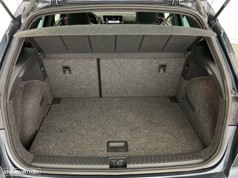 SEAT Arona 1.0 TSI FR - 13