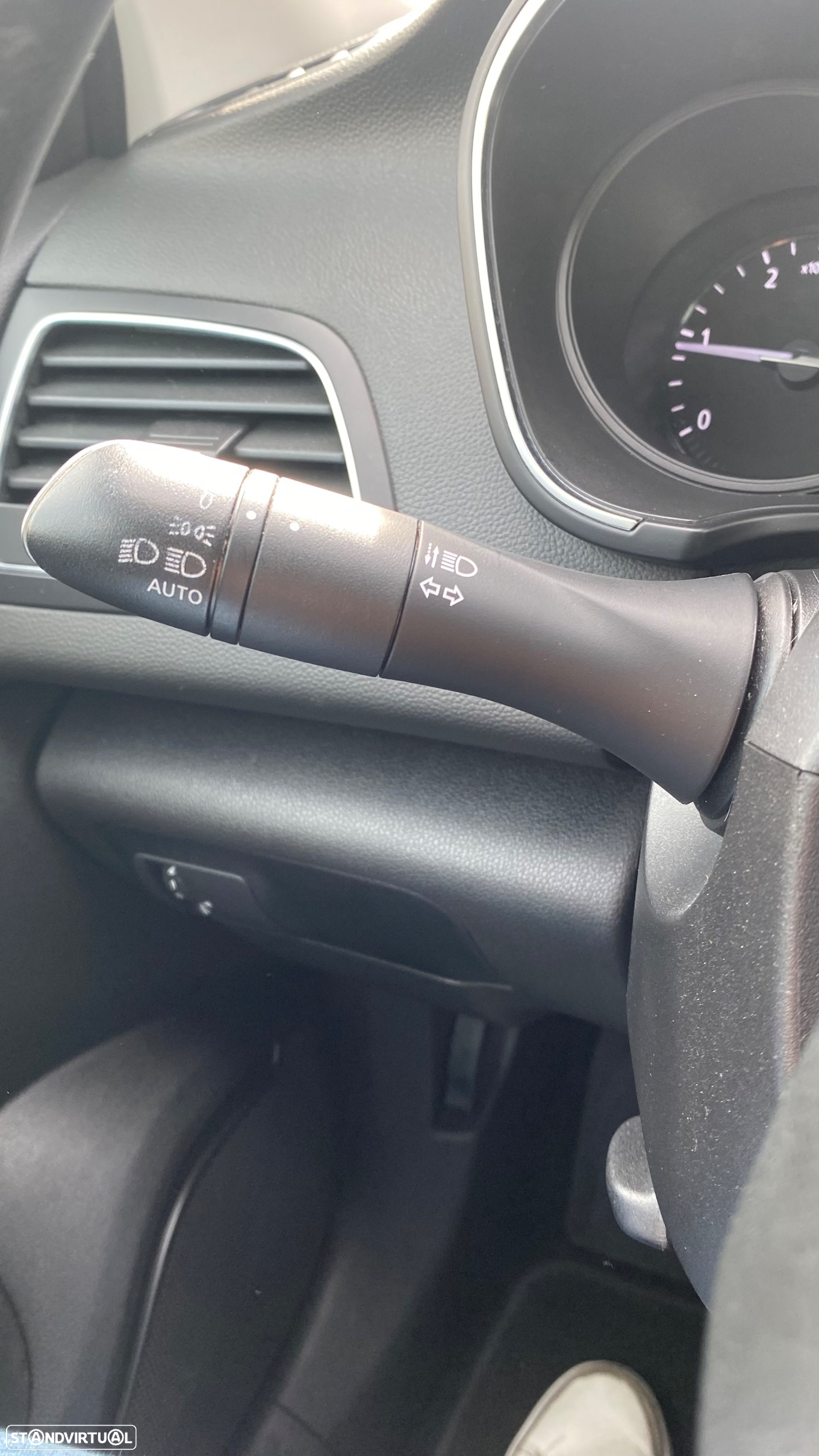 Renault Mégane 1.5 Blue dCi Limited - 32