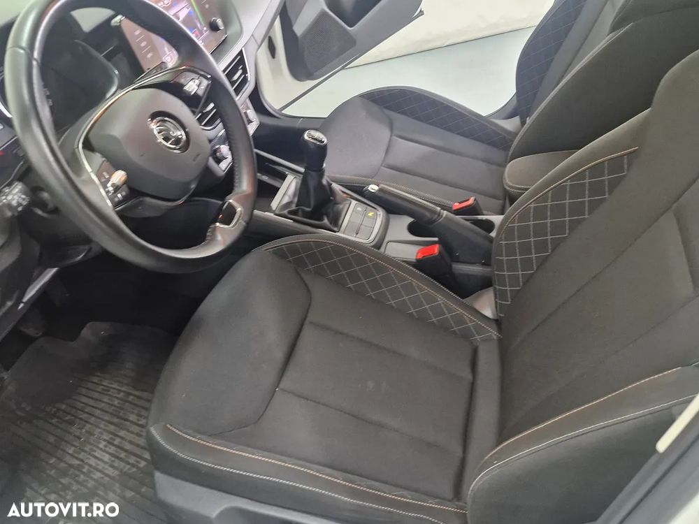 Skoda Kamiq 1.0 TSI Style - 9