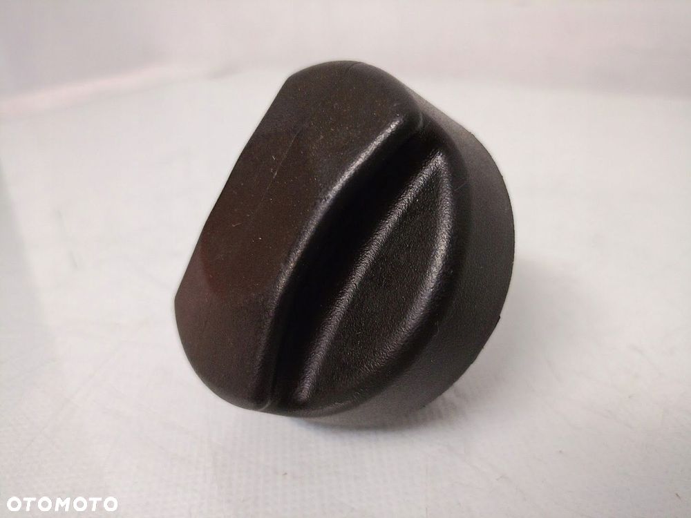 korek wlewu paliwa diesel opel zafira a - 4