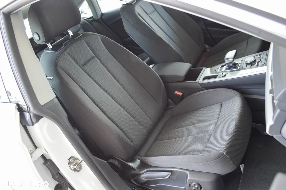 Audi A5 Sportback 2.0 TDI S tronic Design - 31
