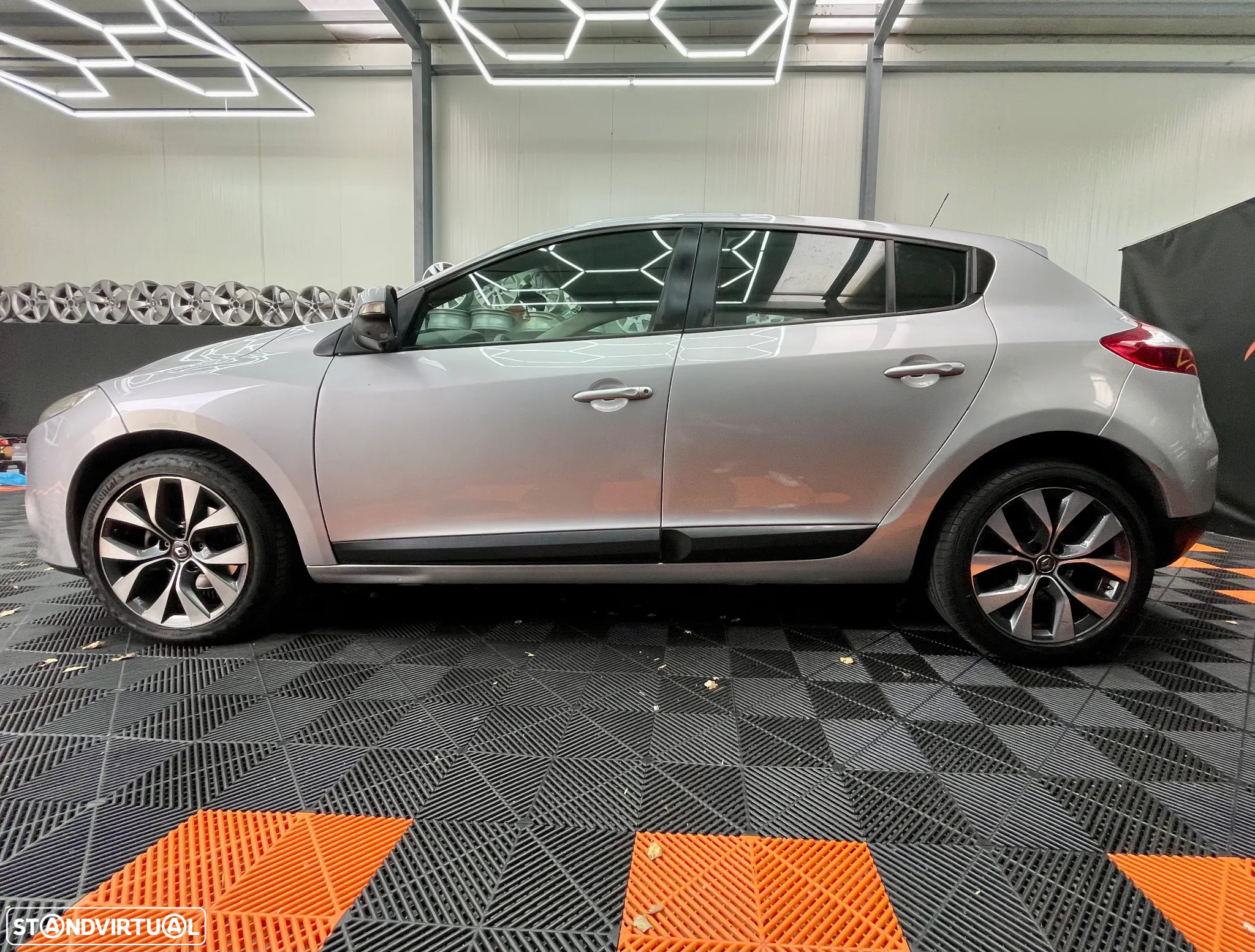 Renault Mégane 1.5 dCi Dynamique - 14