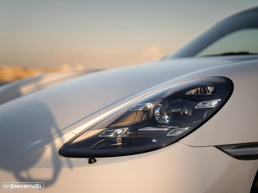 Porsche 718 Cayman GTS 4.0 - 18