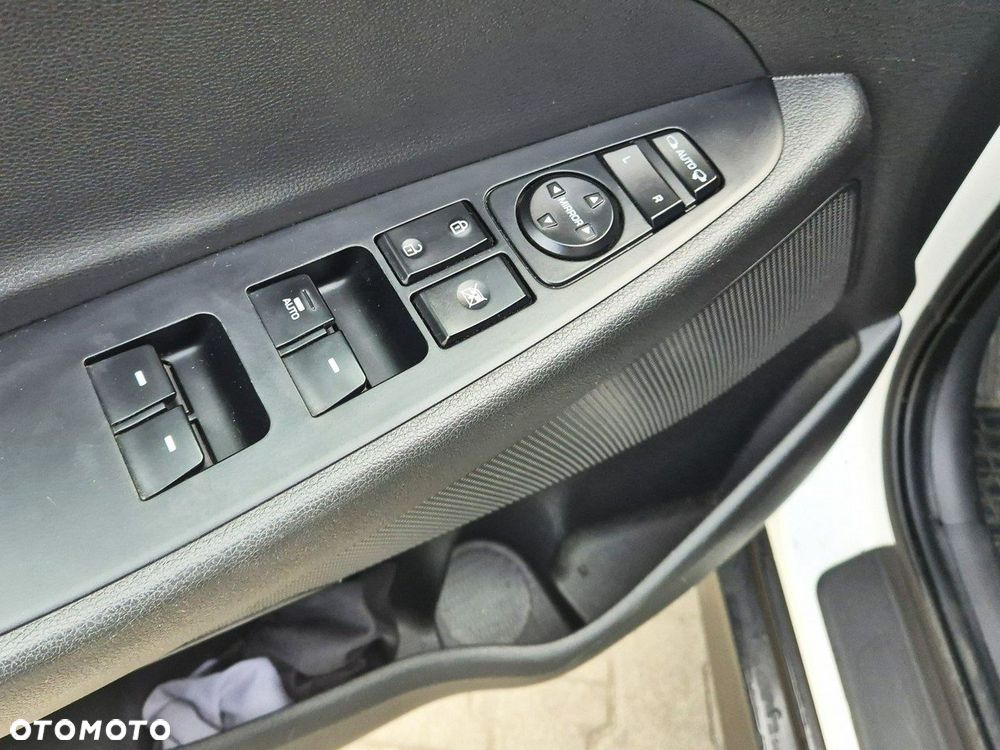 Hyundai Tucson 1.6 GDi Comfort 2WD - 17