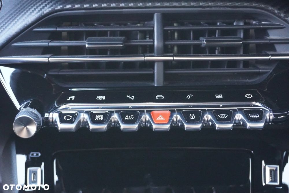 Peugeot 2008 2020