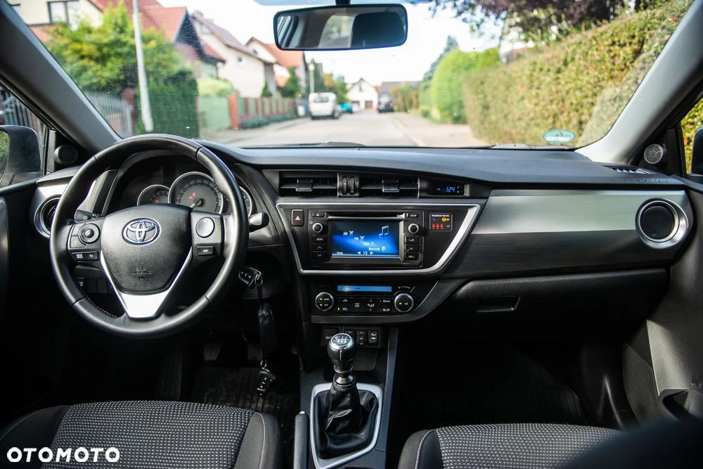 Toyota Auris 1.6 Valvematic Edition - 30