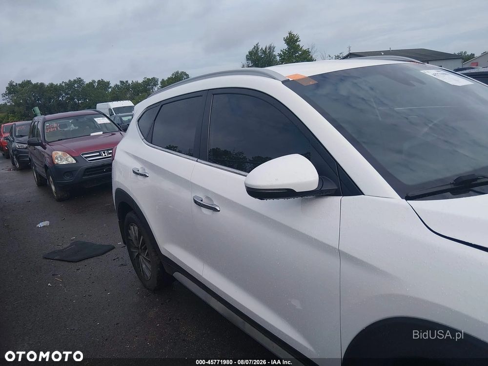 Hyundai Tucson - 10