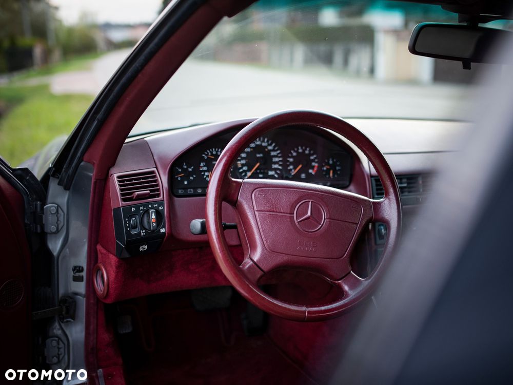 Mercedes-Benz SL - 8