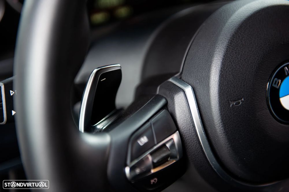 BMW X5 25 d sDrive Pack M - 32