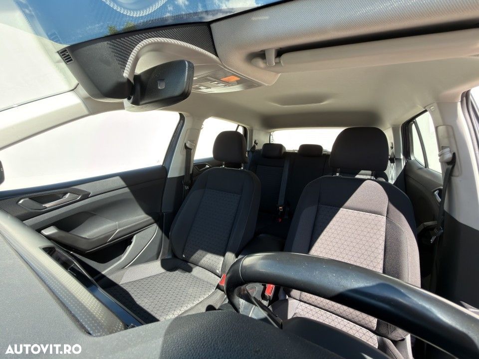 Volkswagen T-Cross - 20
