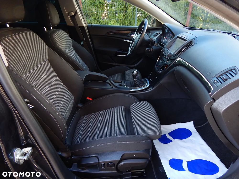 Opel Insignia 1.4 T Cosmo S&S - 11