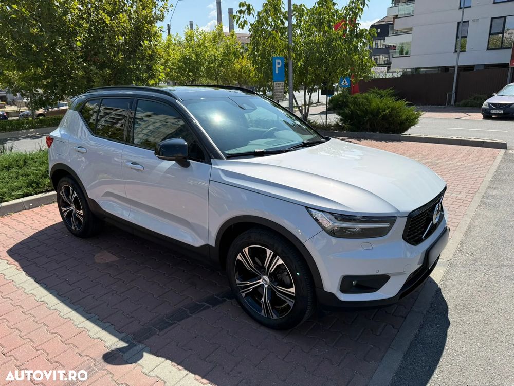 Volvo XC 40 Recharge T5 Twin Engine AT7 R-Design - 1