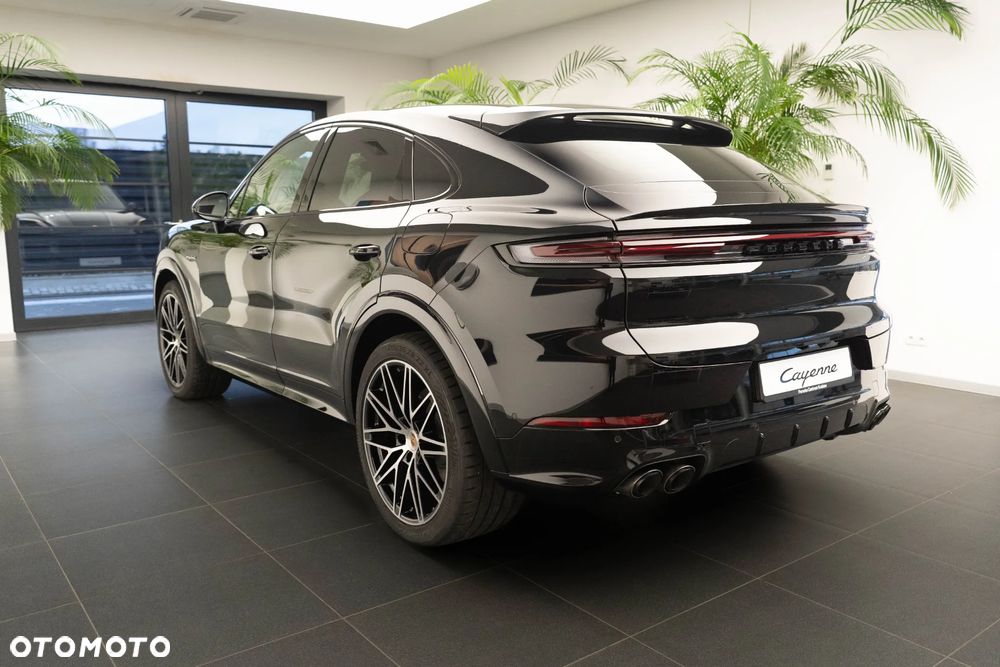 Porsche Cayenne S E-Hybrid PHEV Black Edition - 3