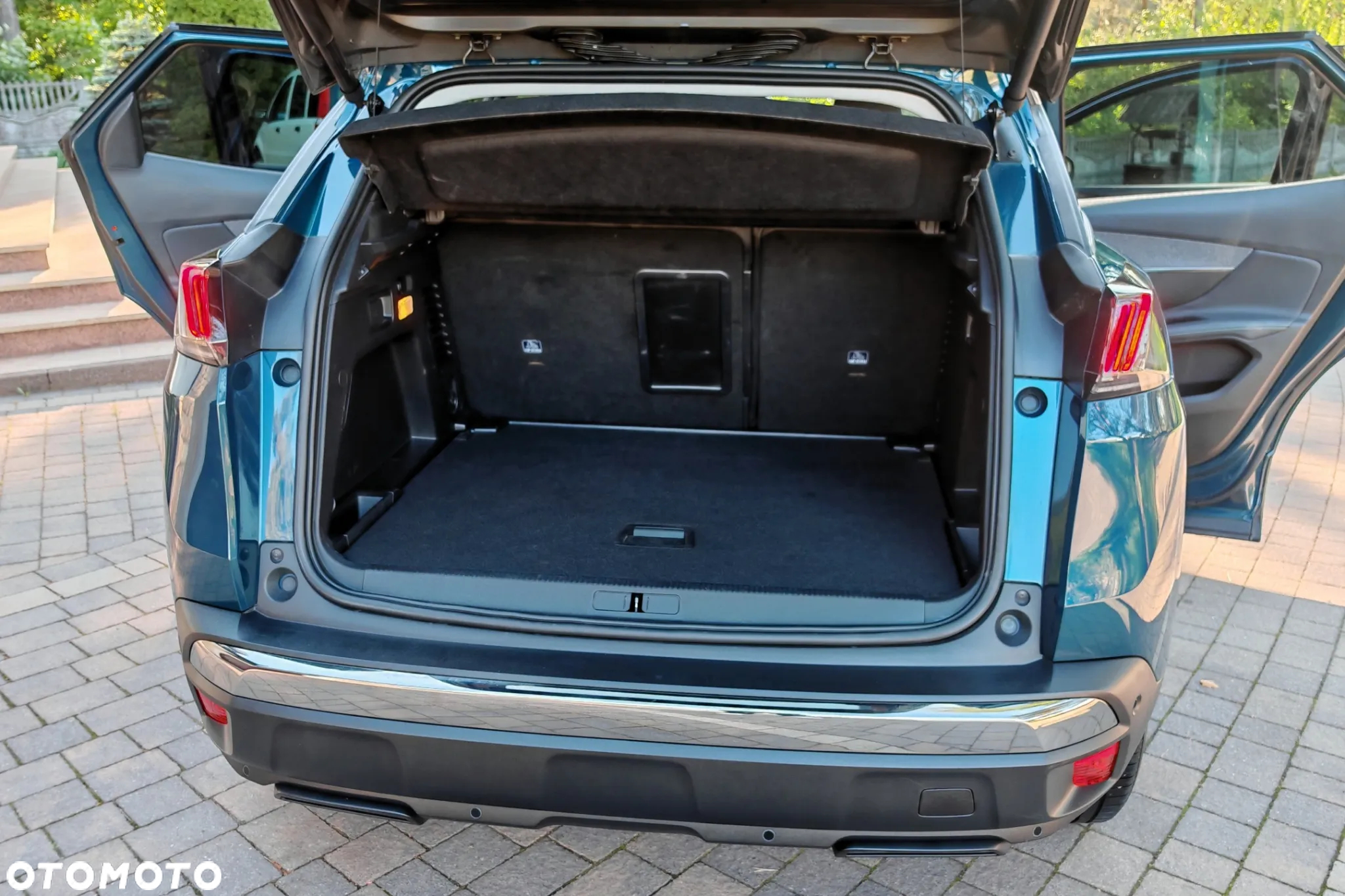 Peugeot 3008 1.2 PureTech Allure Pack S&S EAT8 - 12