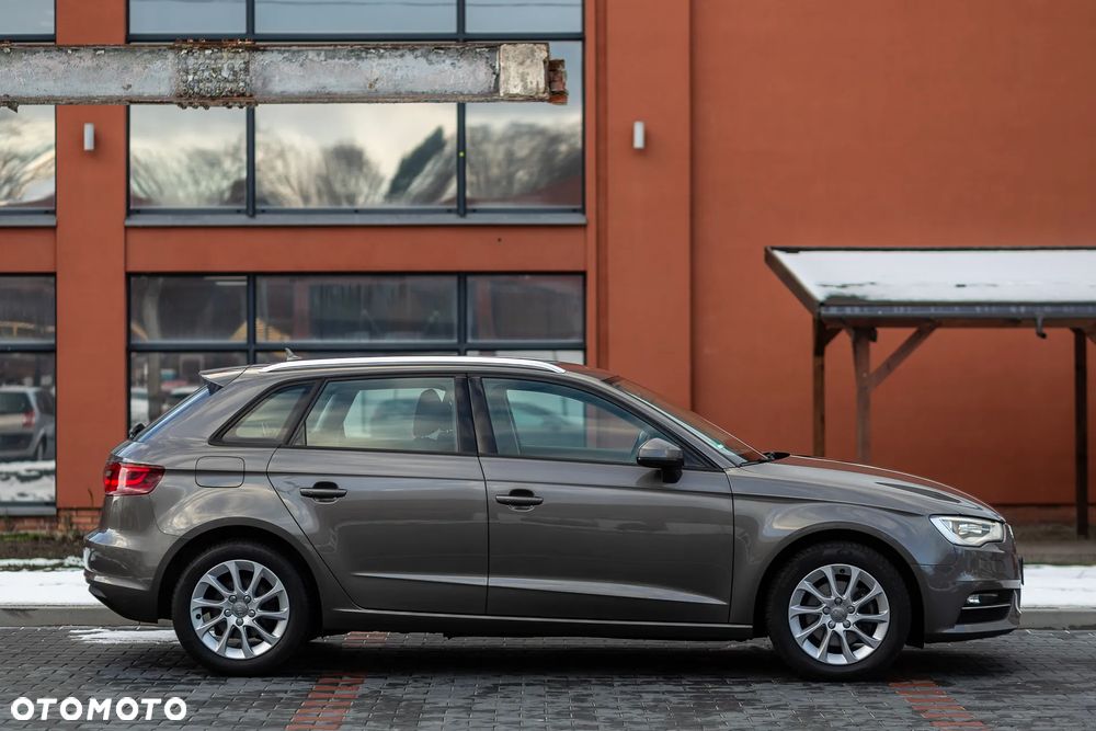 Audi A3 Sportback - 13