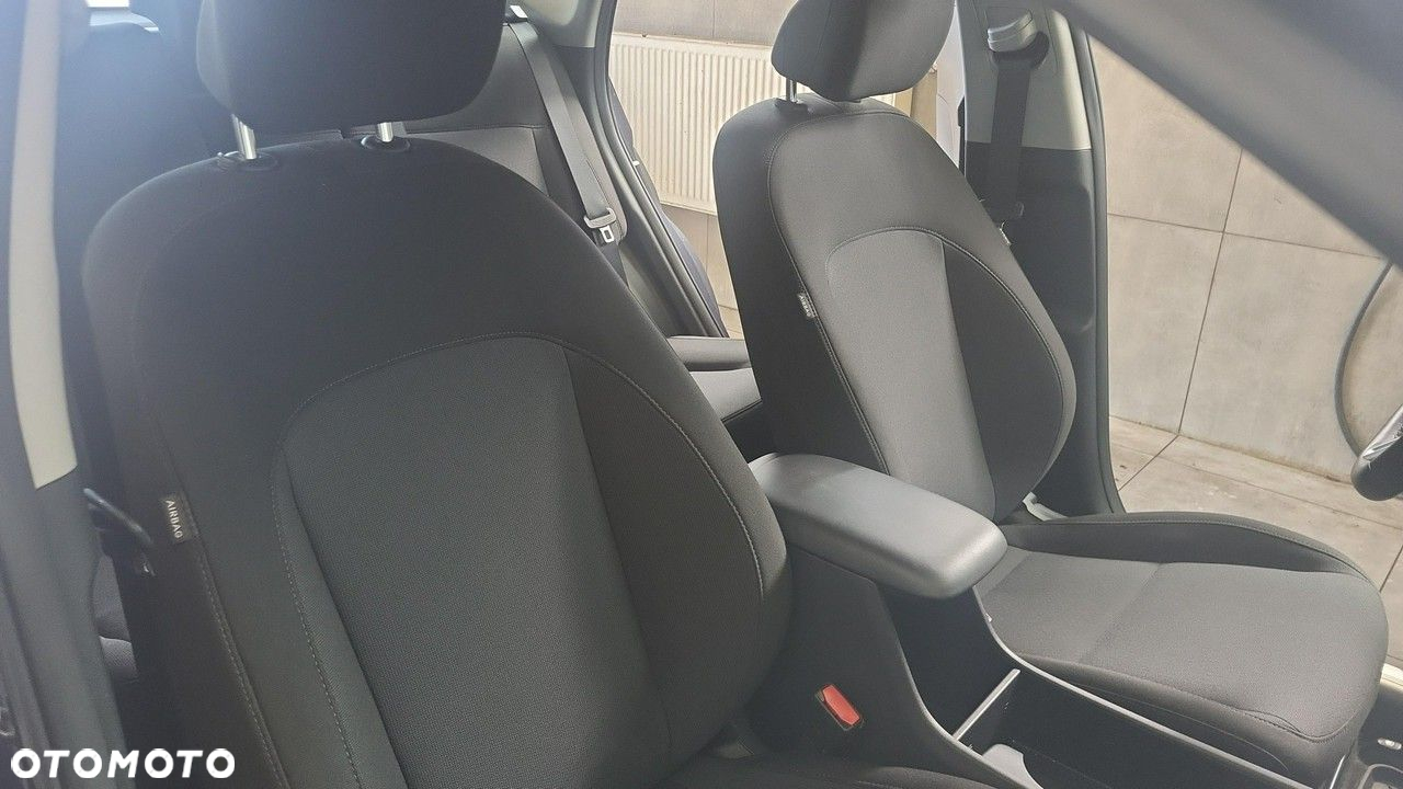 Hyundai Kona - 20