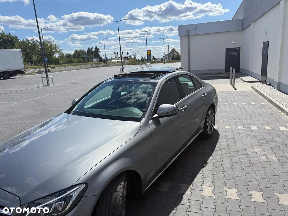 Mercedes-Benz Klasa C 300 7G-TRONIC Exclusive - 27