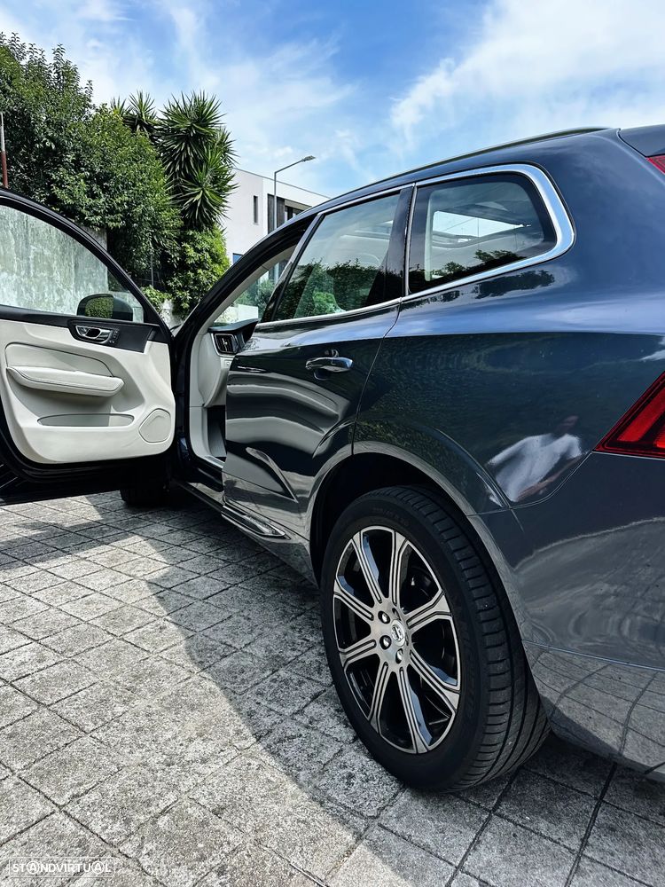 Volvo XC 60 2.0 D4 Inscription AWD Geartronic - 4