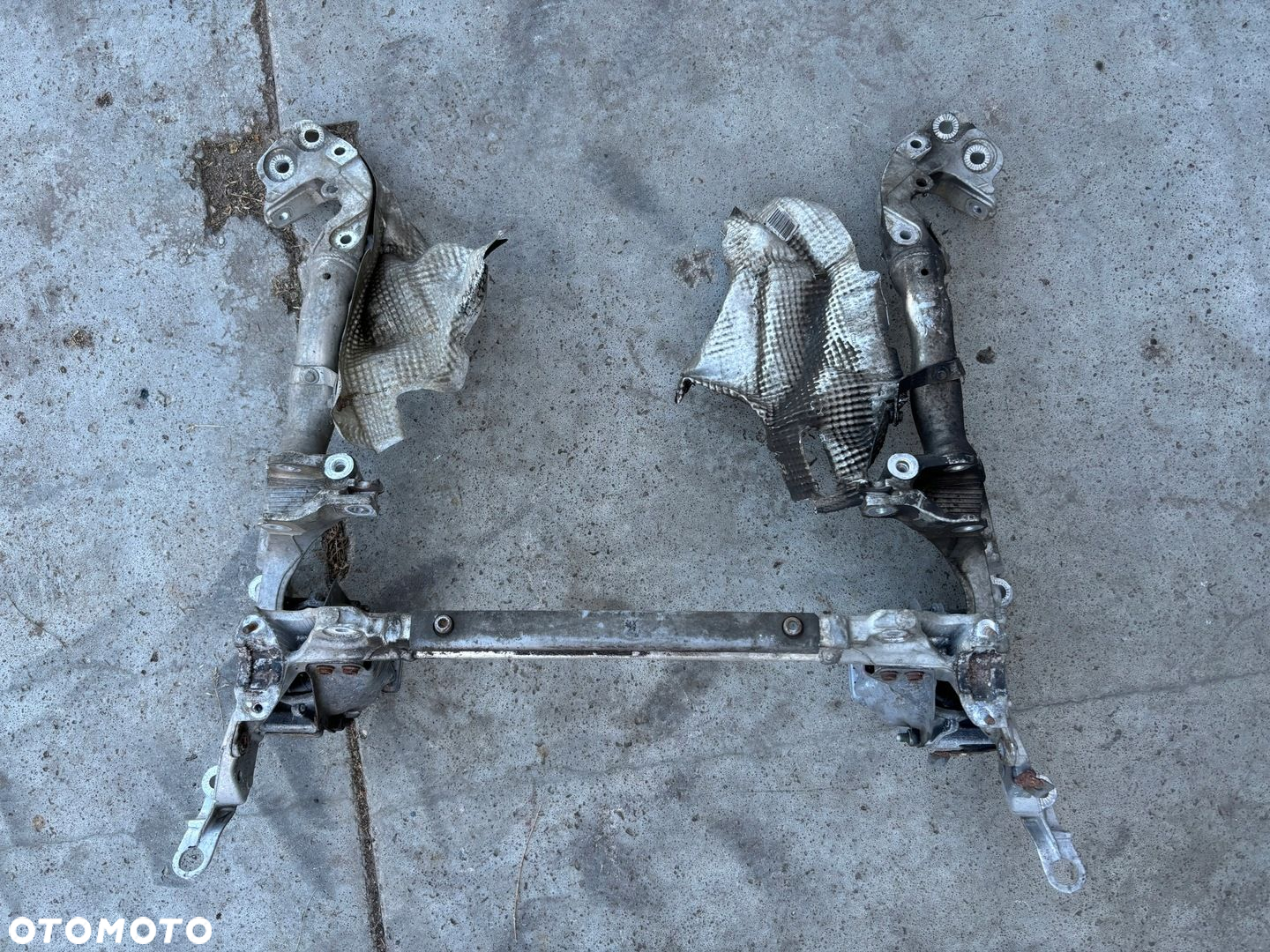 AUDI A5 8T LIFT QUATTRO WÓZEK SANKI KOŁYSKA TRAWERS BELKA POD SILNIK PRZÓD - 5