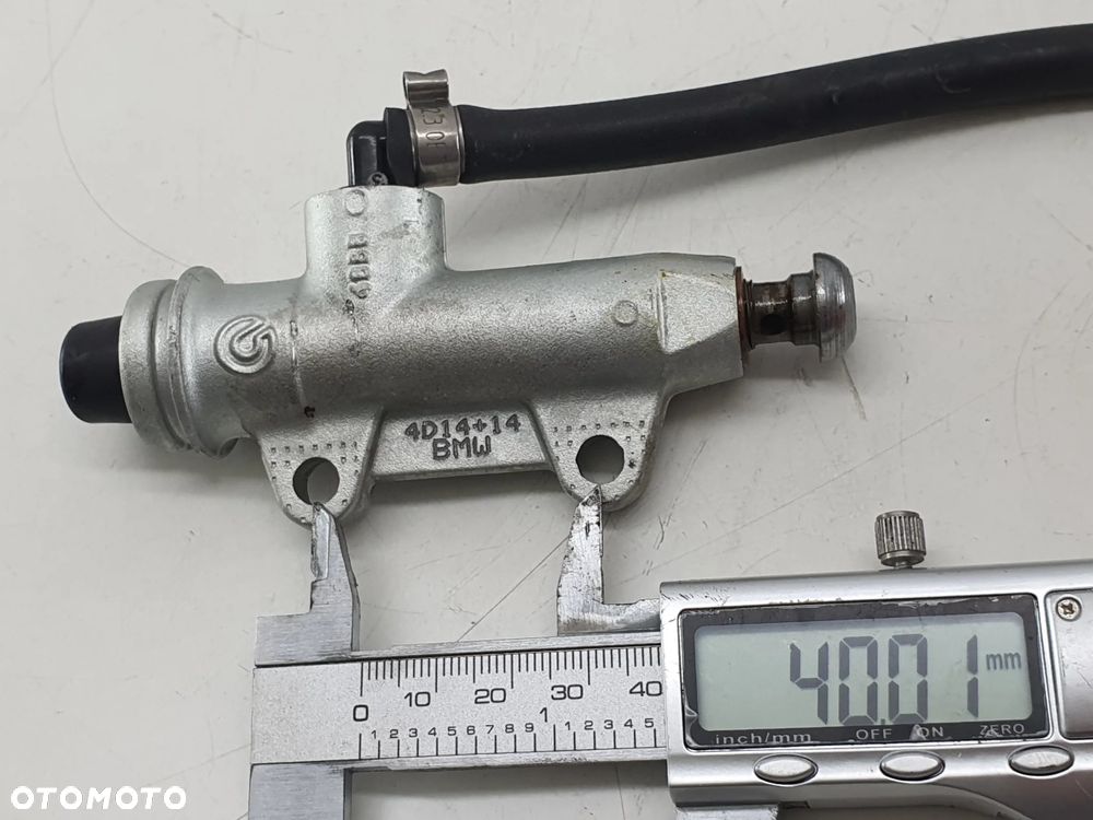 POMPA HAMULCA TYL ZBIORNICZEK   BMW R NINE T BMW R NINET 1200 - 12