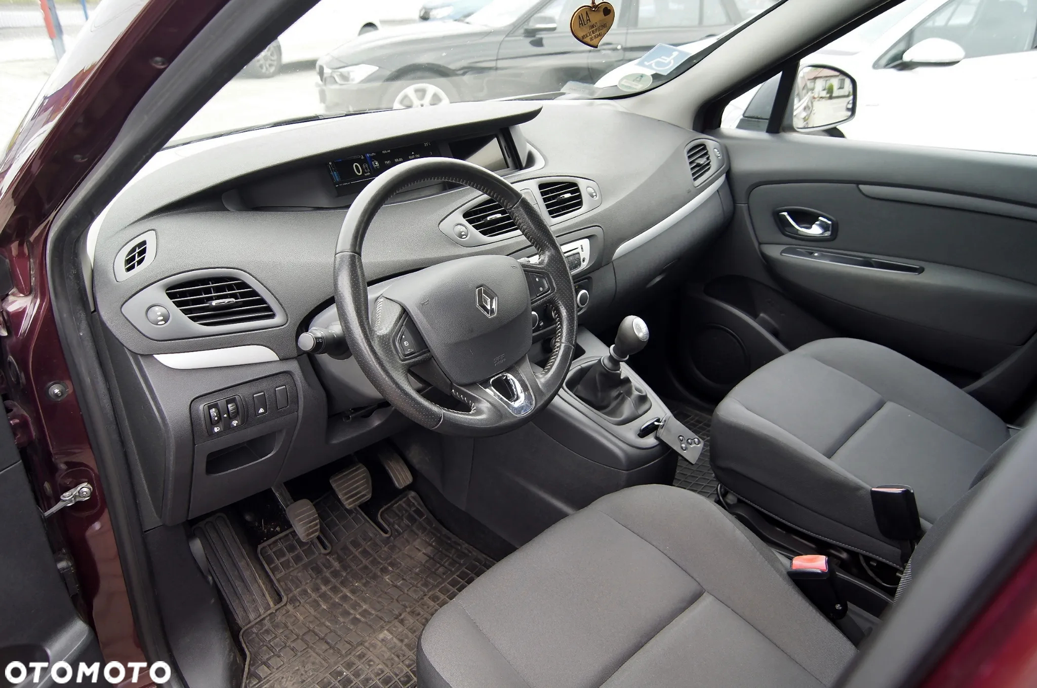 Renault Scenic 1.6 16V TomTom Edition - 8