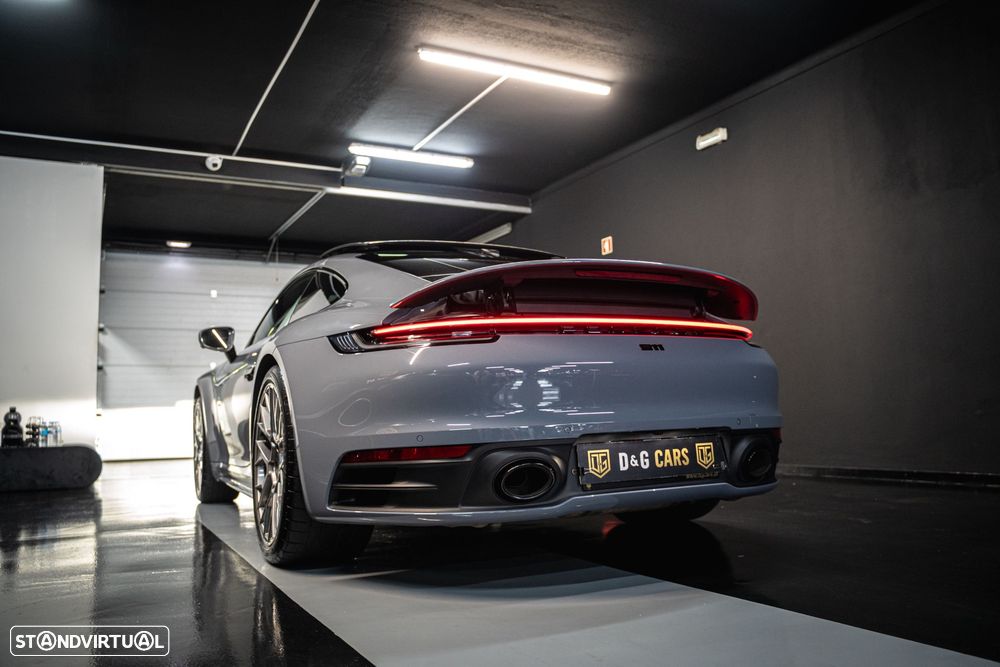 Porsche 911 (992) Carrera PDK - 27